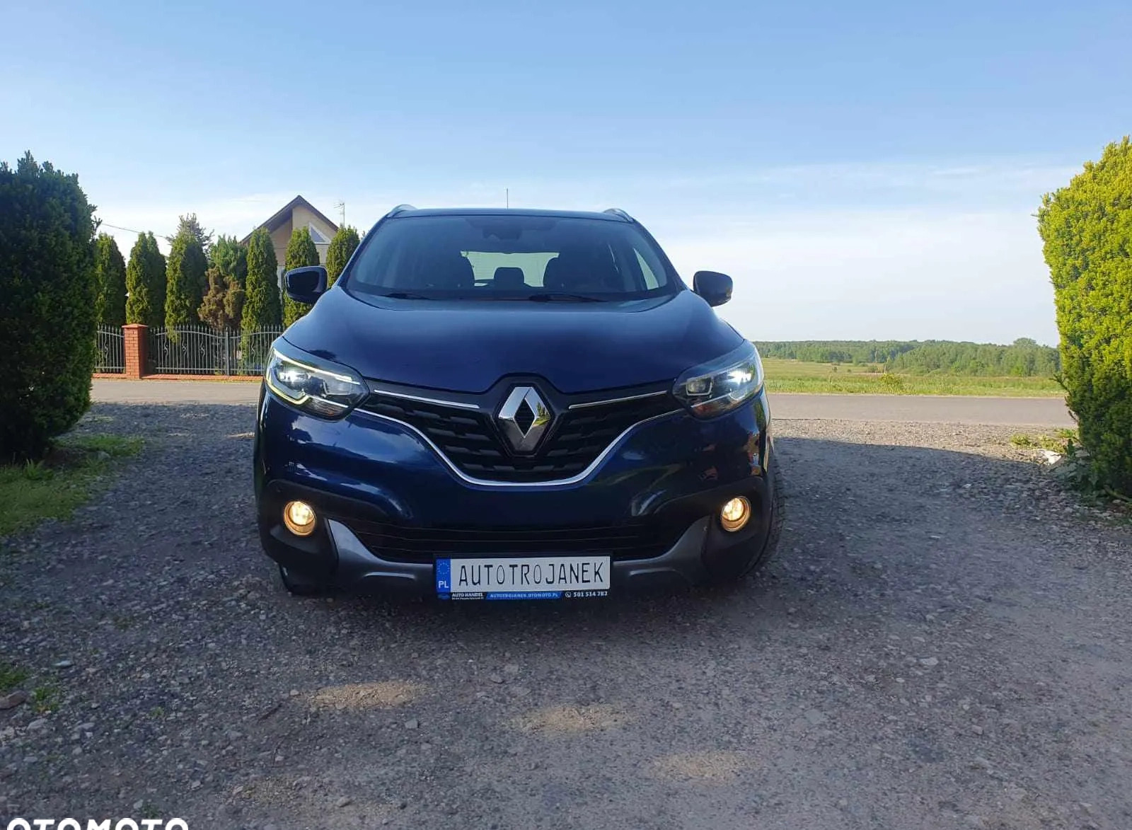 Renault Kadjar cena 59900 przebieg: 220089, rok produkcji 2015 z Kudowa-Zdrój małe 781